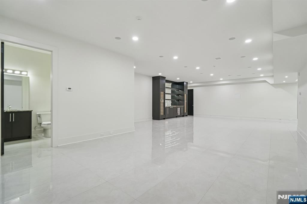 50 Roberts Road Englewood Cliffs, NJ 07632 - Photo 44 of 50 a view of an empty room