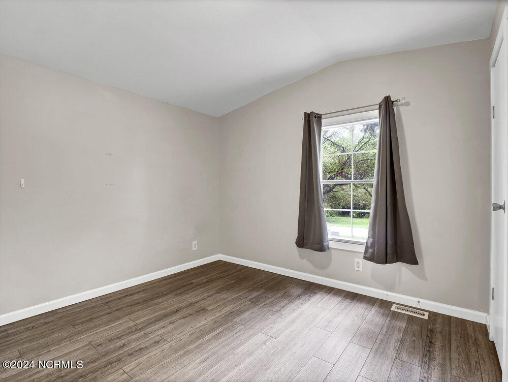 718 Shell Street Hampstead, NC 28443 - Photo 20 of 26 Bedroom Three