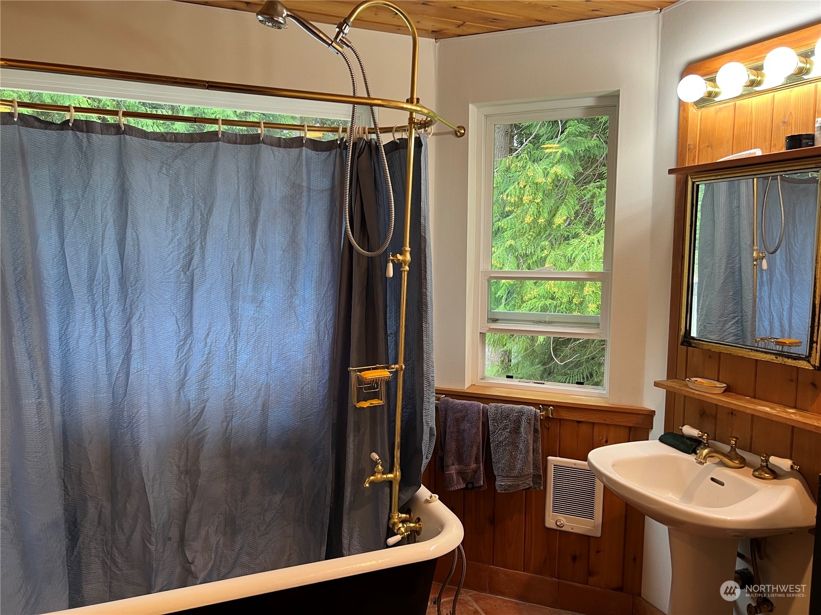 5276 Wilkinson Road Langley, WA 98260 - Photo 16 of 17 Gallery Image 16