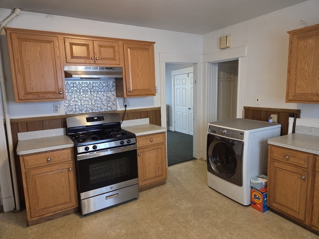 21 Olney Street, Unit 1 Watertown, MA 02472 - Photo 2 of 18
