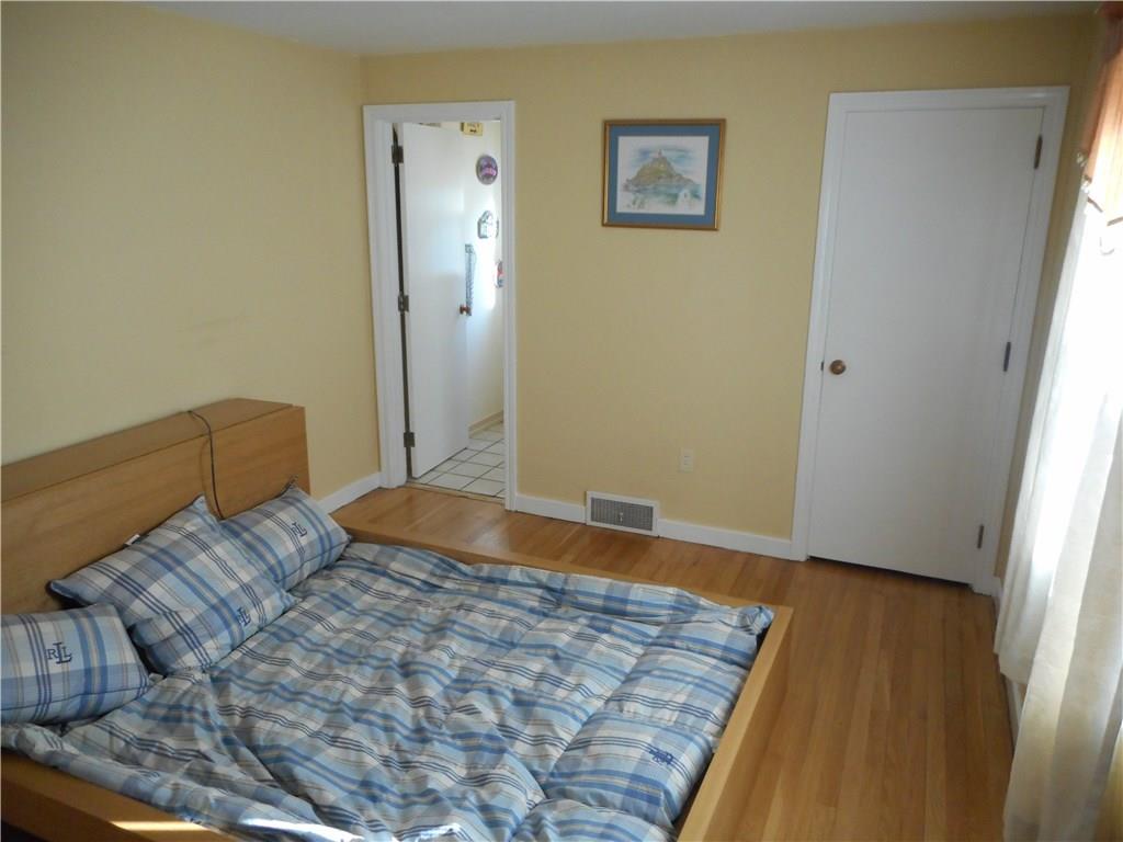 350 Woodside Road Forest Hills, PA 15221 - Photo 9 of 18 MASTER BEDROOM/ MAIN FLOOR