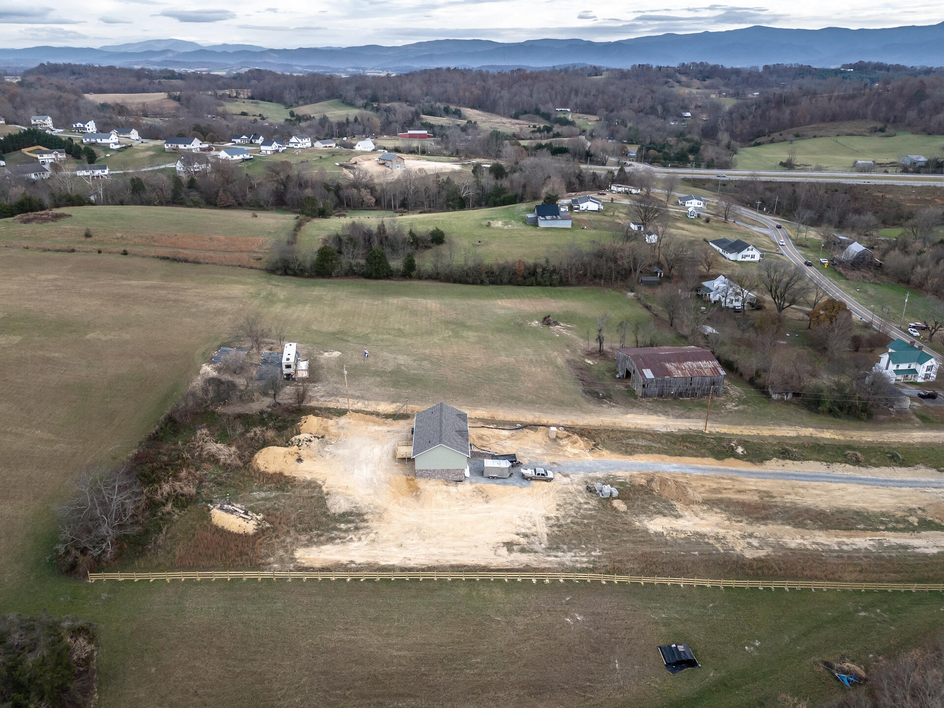 240 Rheatown Road Chuckey, TN 37641 - Photo 6 of 22 240RheatownC__005