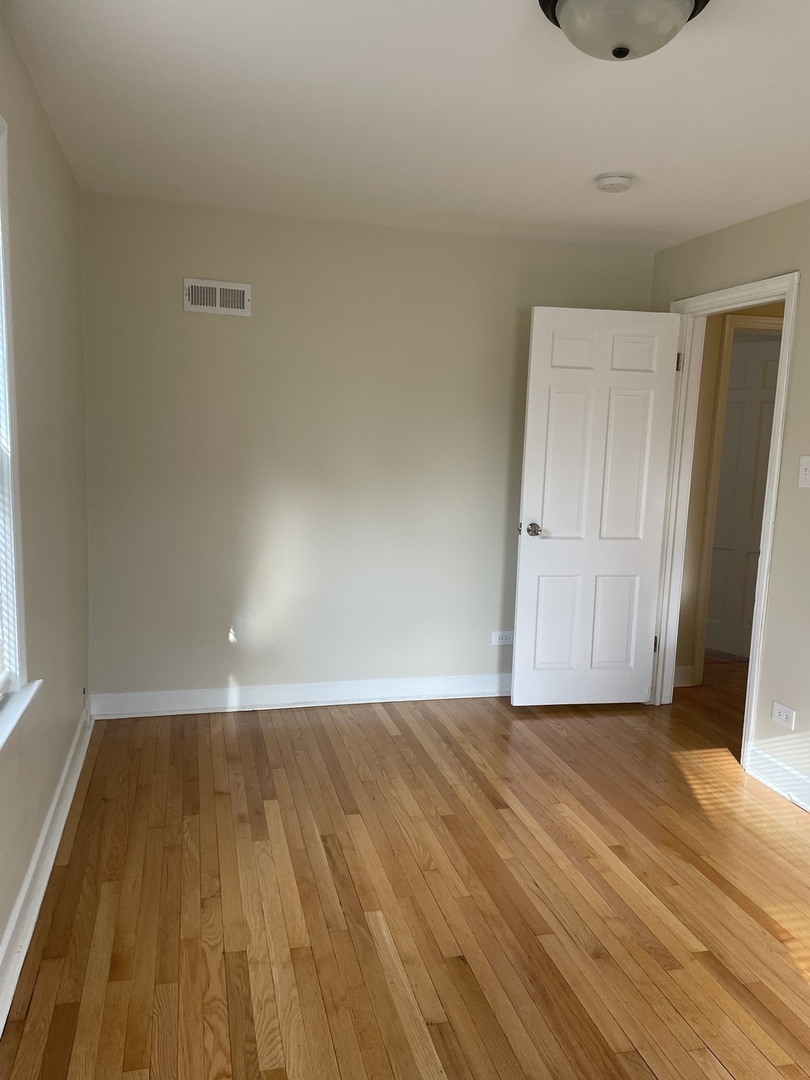 2305 Hawthorne Road Homewood, IL 60430 - Photo 14 of 29