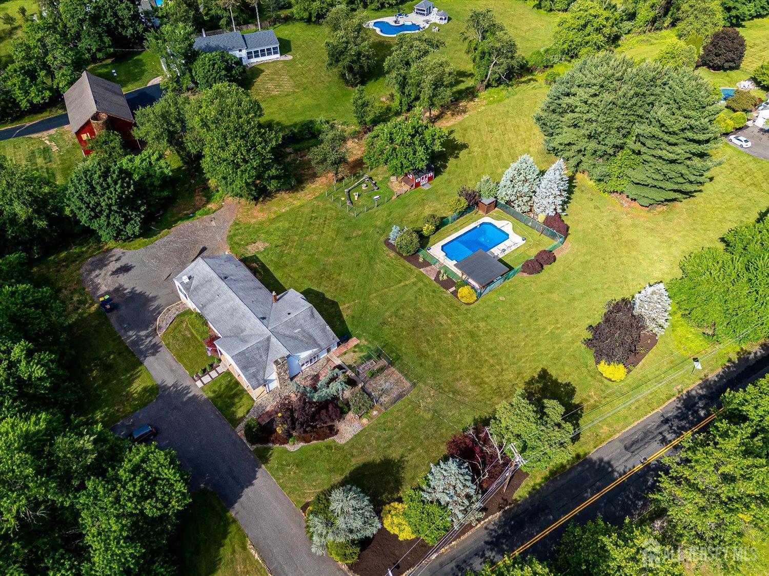 327 Summer Road Neshanic Station, NJ 08853 - Photo 4 of 63