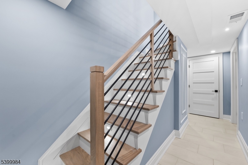 1453 Morris Avenue Union, NJ 07083 - Photo 36 of 48