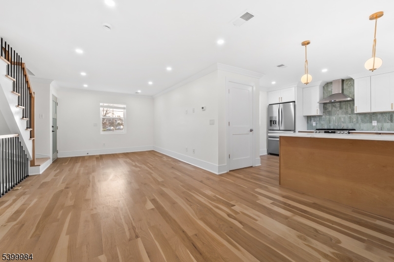 1453 Morris Avenue Union, NJ 07083 - Photo 6 of 48