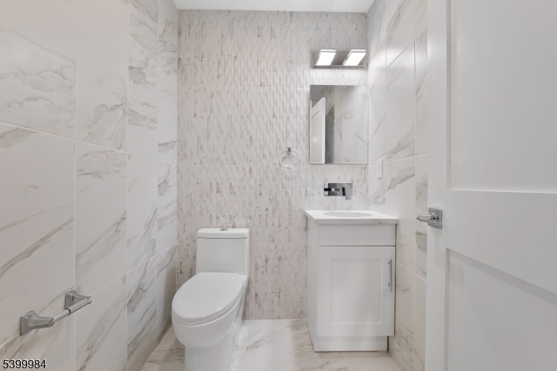 1453 Morris Avenue Union, NJ 07083 - Photo 9 of 48