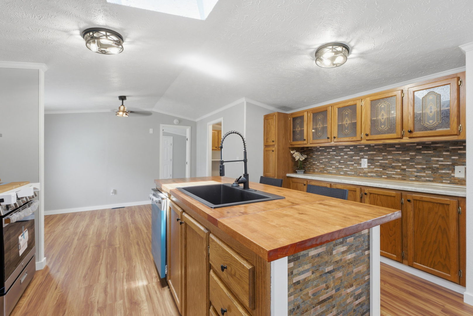 1710 West 4th Avenue Coal Valley, IL 61240 - Photo 10 of 22