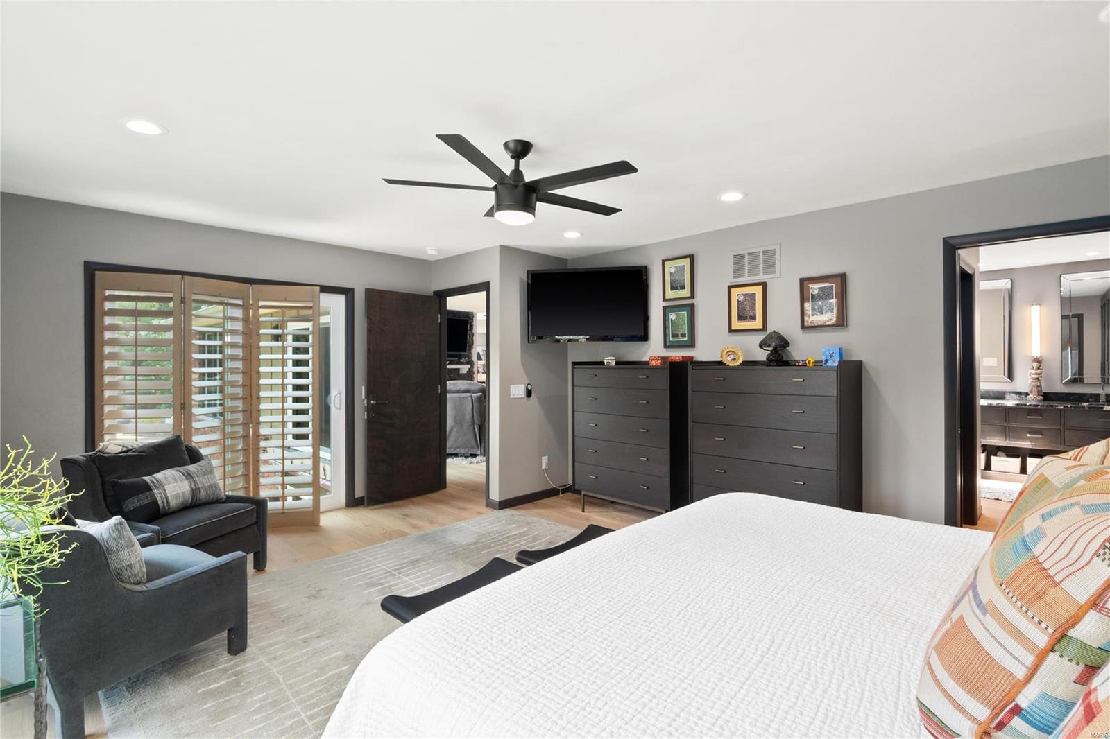 12234 Robyn Road St. Louis, MO 63127 - Photo 11 of 42 Gallery Image 11