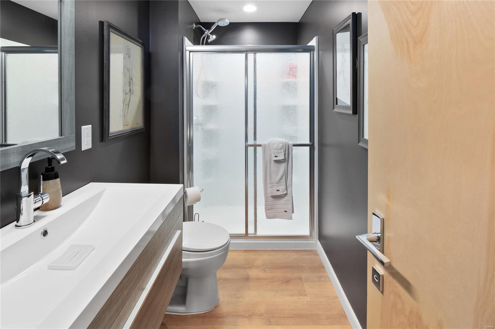 12234 Robyn Road St. Louis, MO 63127 - Photo 31 of 42 Gallery Image 31