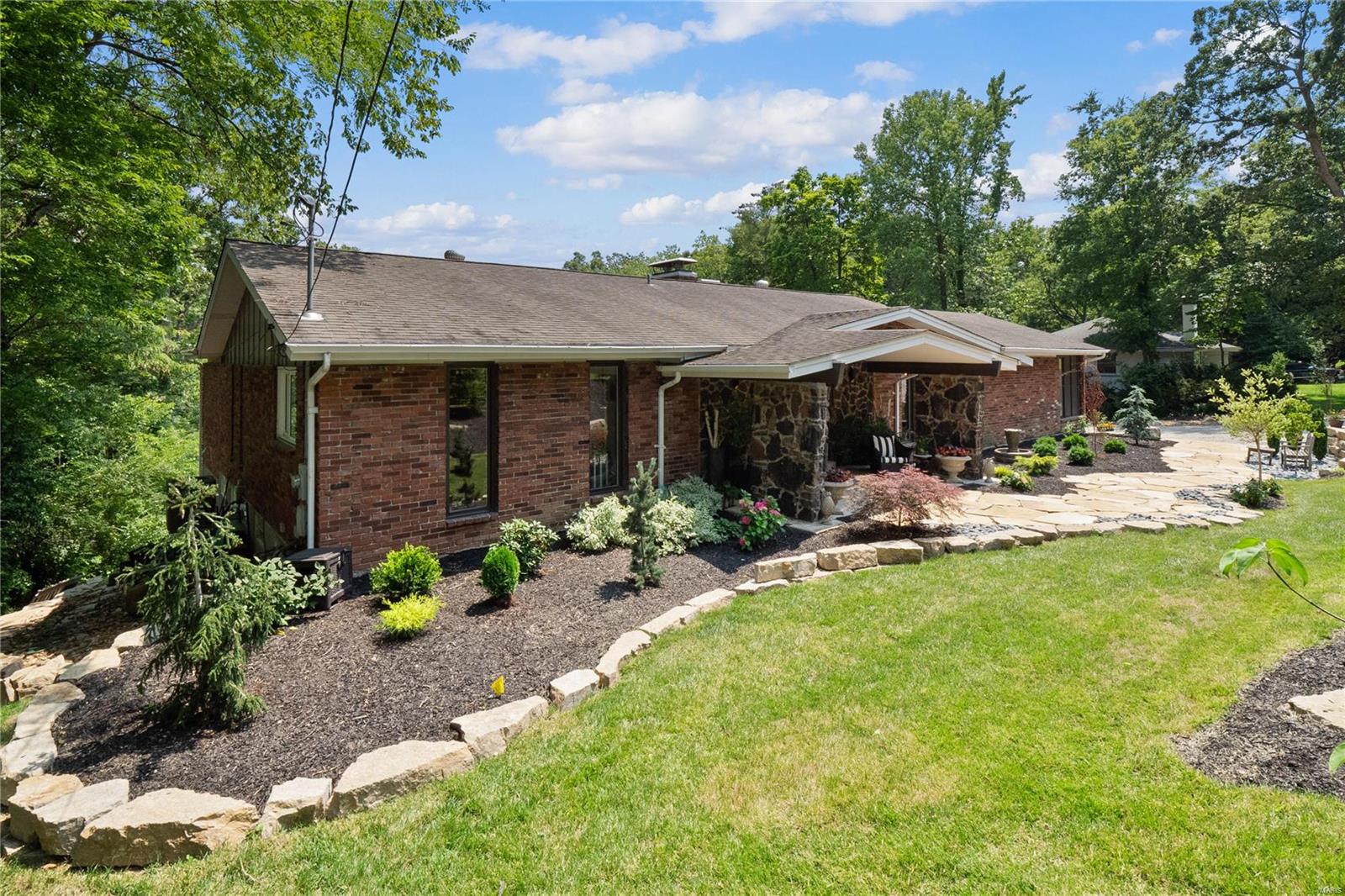12234 Robyn Road St. Louis, MO 63127 - Photo 35 of 42 Gallery Image 35