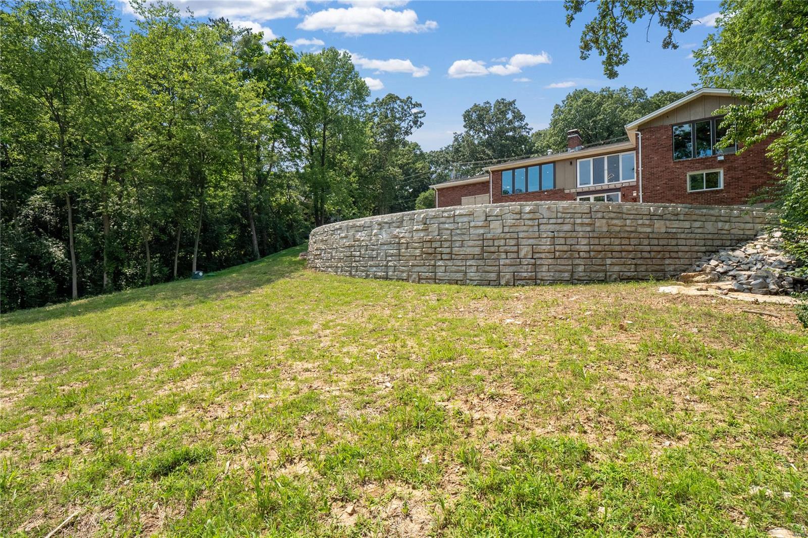 12234 Robyn Road St. Louis, MO 63127 - Photo 40 of 42 Gallery Image 40
