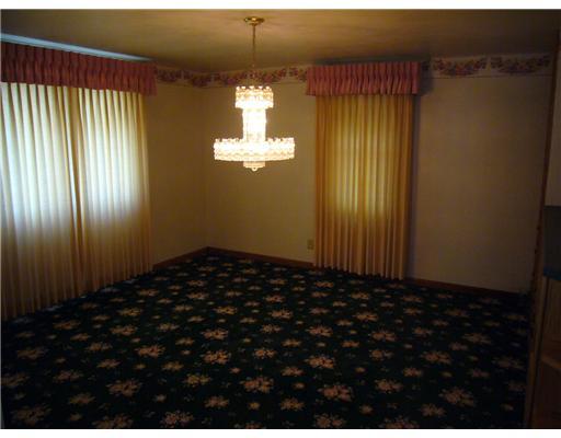800 Whitestown Road Butler, PA 16001 - Photo 5 of 18 Dining Room.