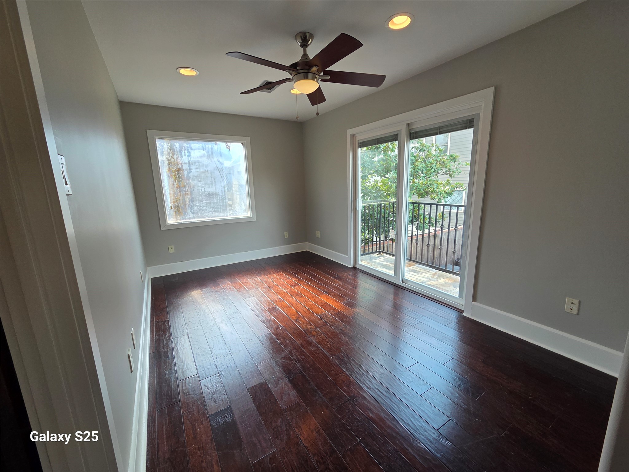 102 East 5th Street Houston, TX 77007 - Photo 22 of 44 Bedroom