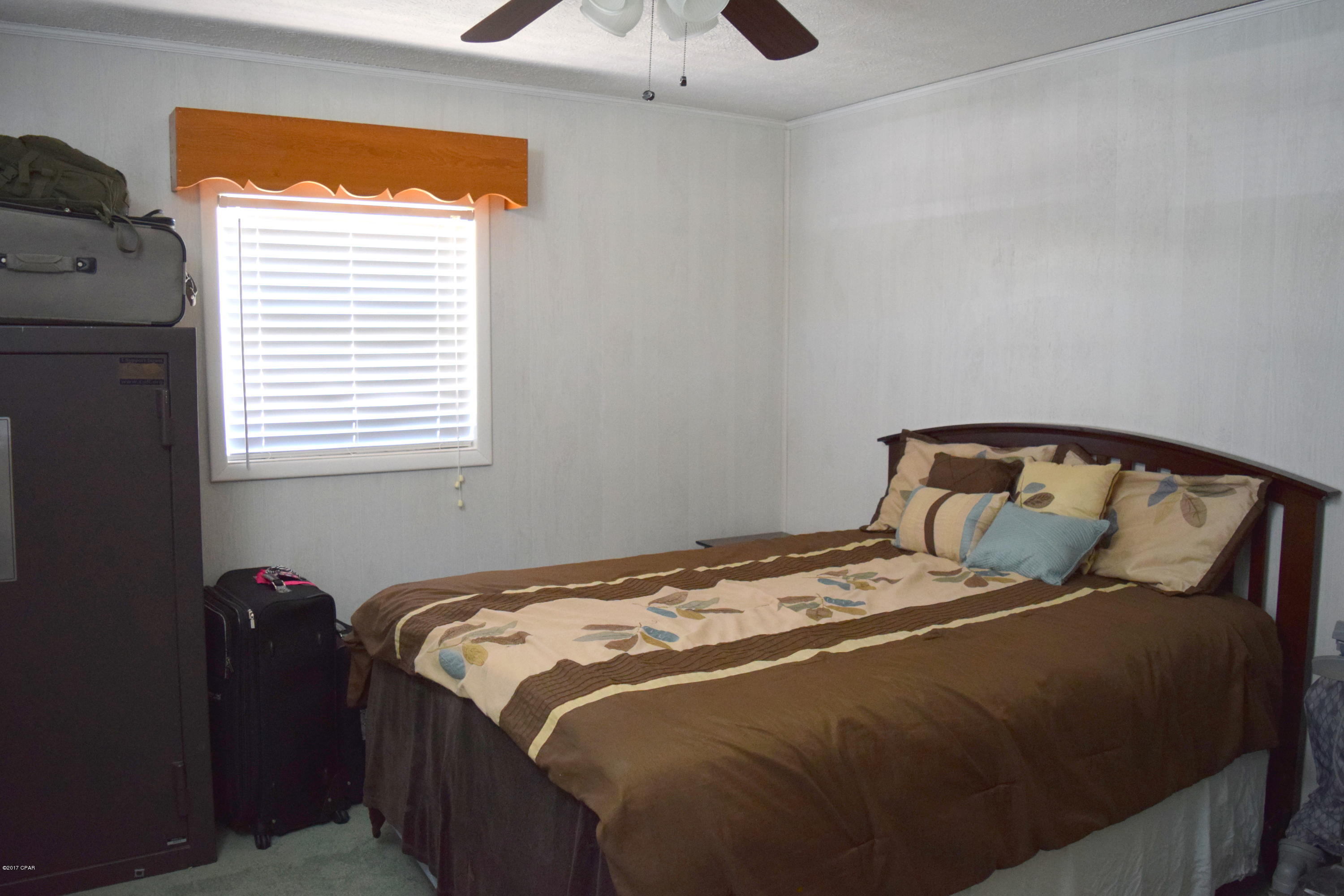 817 Maple Street Chipley, FL 32428 - Photo 8 of 17 Gallery Image 8