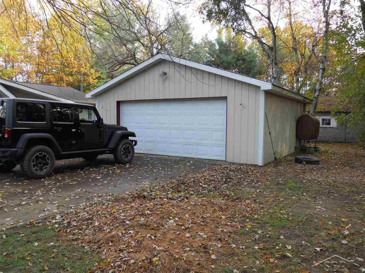 5200 East Bevens Road Deford, MI 48729 - Photo 23 of 34 31307785-22.JPG