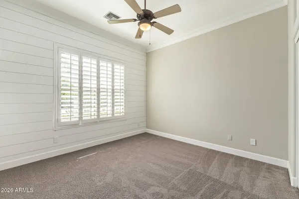 $5,850 | 326 West Loma Lane, Phoenix, AZ 85021