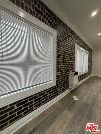 $1,395 | 738 New Hampshire Avenue, Unit 110, Los Angeles, CA 90005