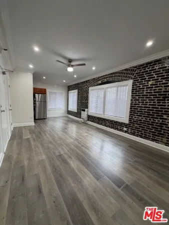 $1,395 | 738 New Hampshire Avenue, Unit 110, Los Angeles, CA 90005