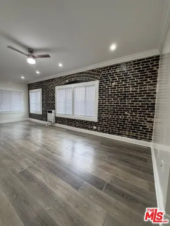 $1,395 | 738 New Hampshire Avenue, Unit 110, Los Angeles, CA 90005