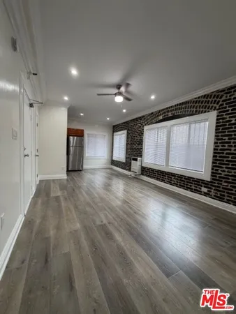 $1,395 | 738 New Hampshire Avenue, Unit 110, Los Angeles, CA 90005