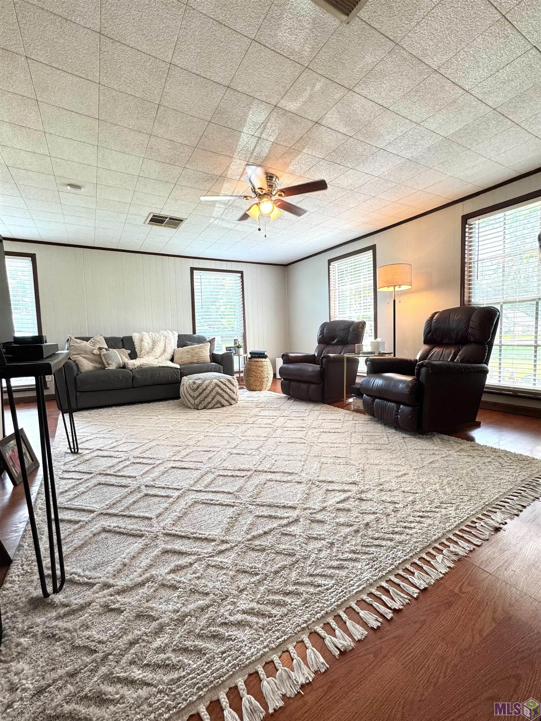 110 Clausen Road Belle Chasse, LA 70037 - Photo 2 of 10