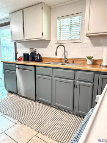 $225,000 | 110 Clausen Road, Belle Chasse, LA 70037