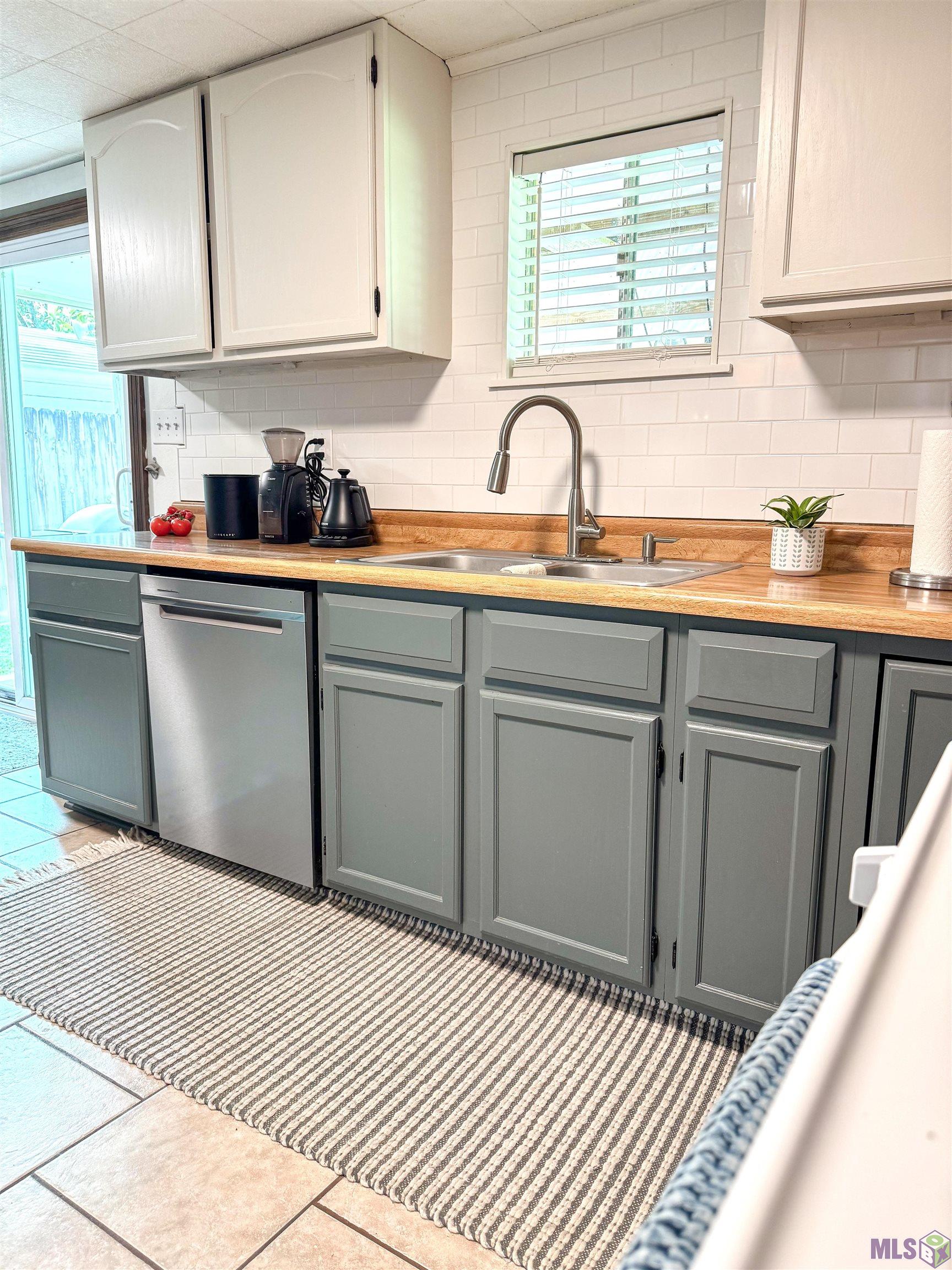 110 Clausen Road Belle Chasse, LA 70037 - Photo 4 of 10