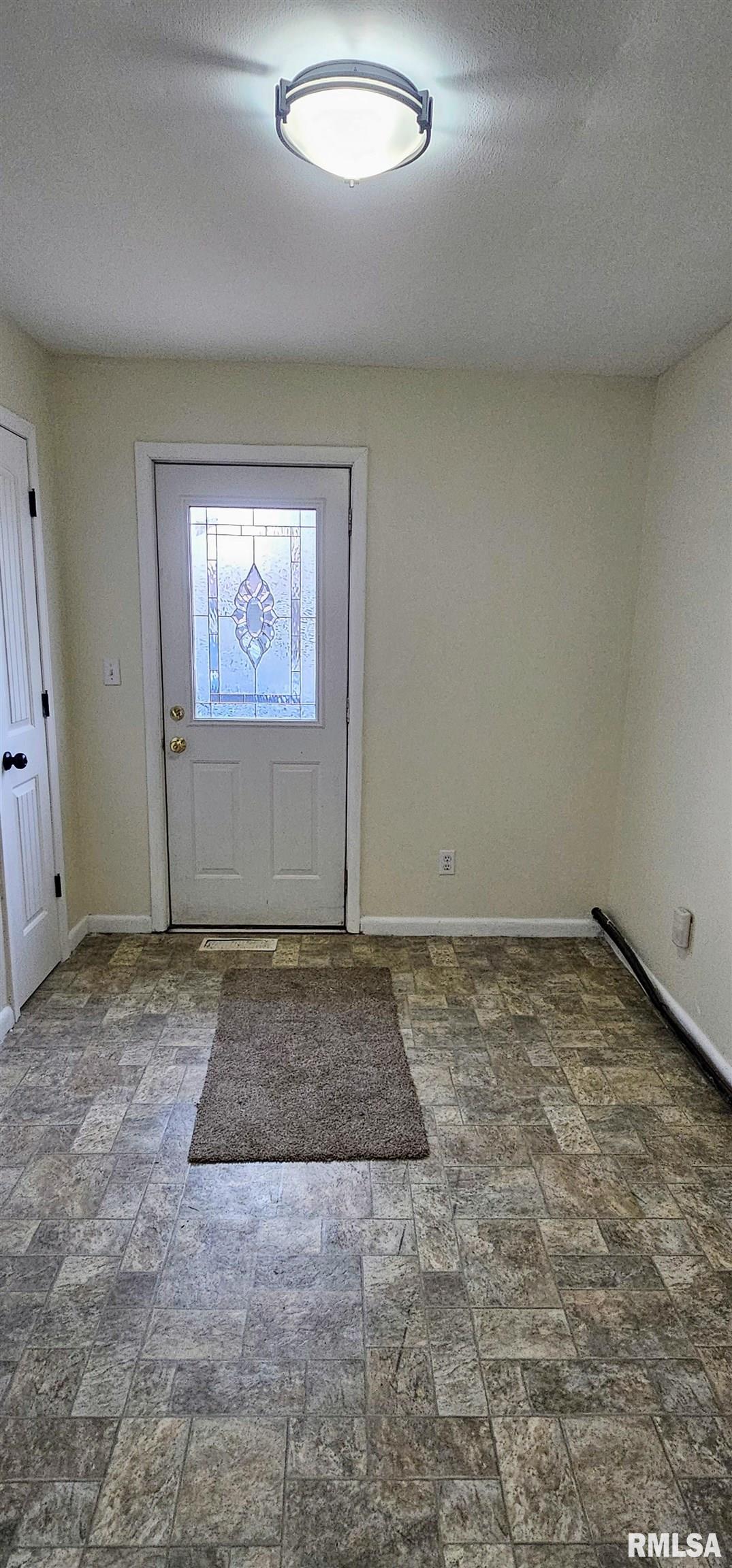 210 Springfield Avenue Anna, IL 62906 - Photo 24 of 34 Gallery Image 24