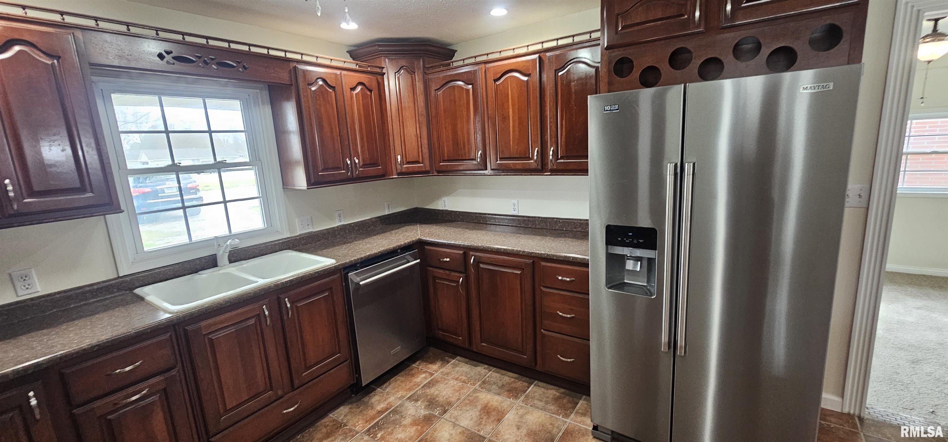 210 Springfield Avenue Anna, IL 62906 - Photo 9 of 34 Gallery Image 9