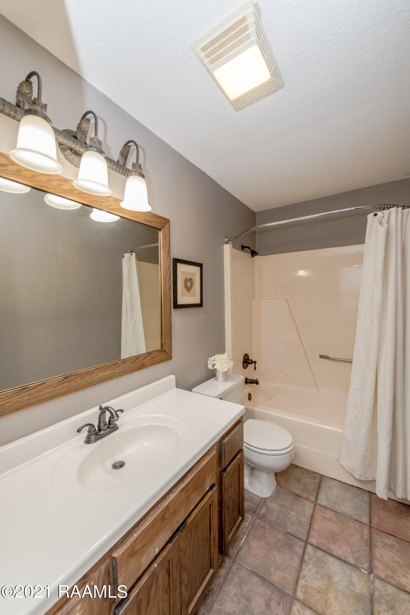 108 Conquest Road, Unit A Youngsville, LA 70592 - Photo 14 of 40 Gallery Image 14