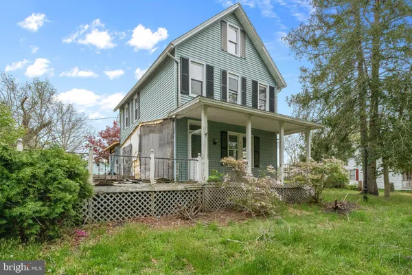 $200,000 | 240 New York Avenue, Egg Harbor City, NJ 08215