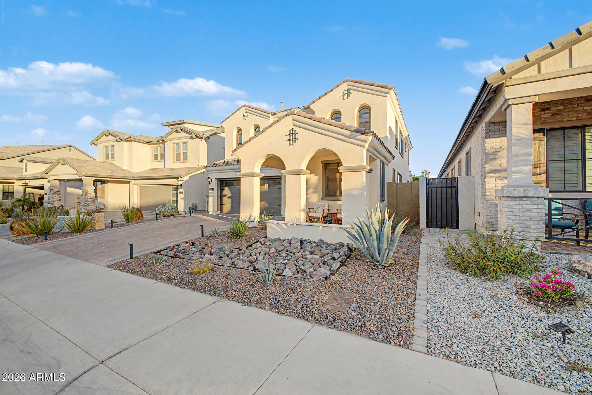 819 West Deer Creek Road Phoenix, AZ 85048 - Photo 8 of 76 a front view of a house with garden