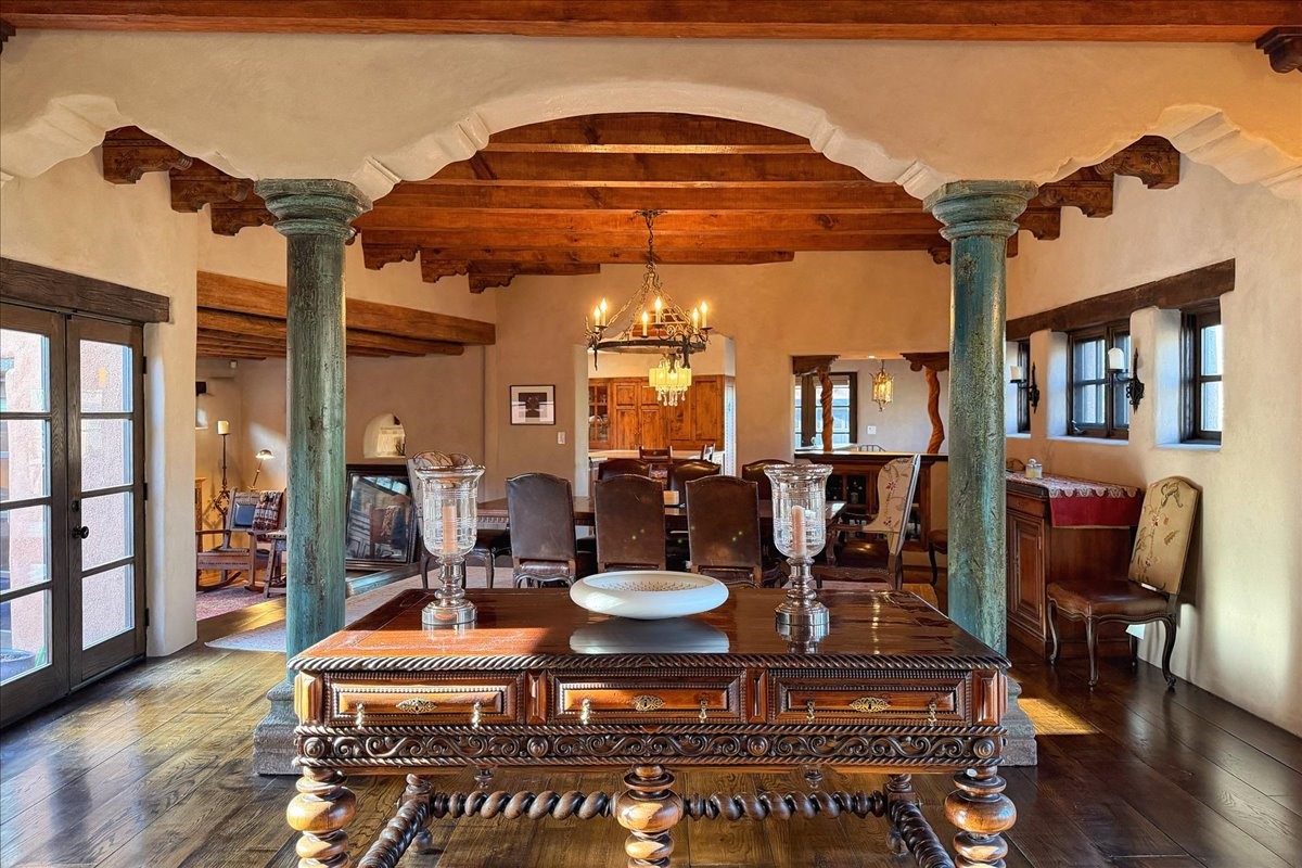 1433 Upper Canyon Road Santa Fe, NM 87501 - Photo 12 of 57 Great Room
