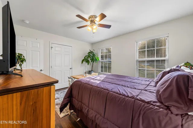 $239,900 | 118 View Lane, La Follette, TN 37766