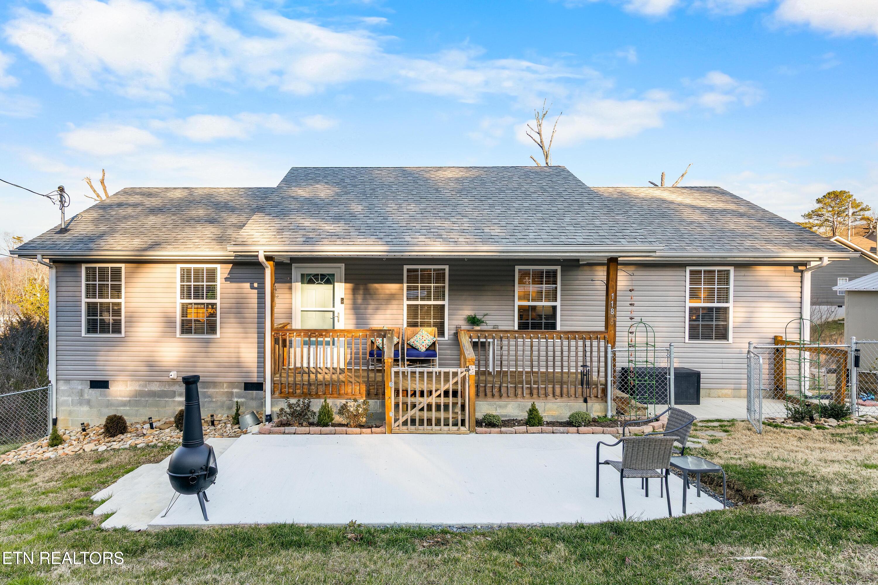 118 View Lane La Follette, TN 37766 - Photo 28 of 43 030A9150