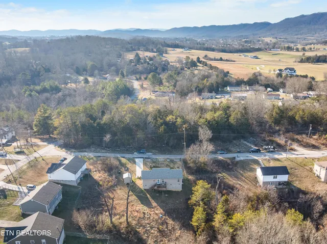 $239,900 | 118 View Lane, La Follette, TN 37766