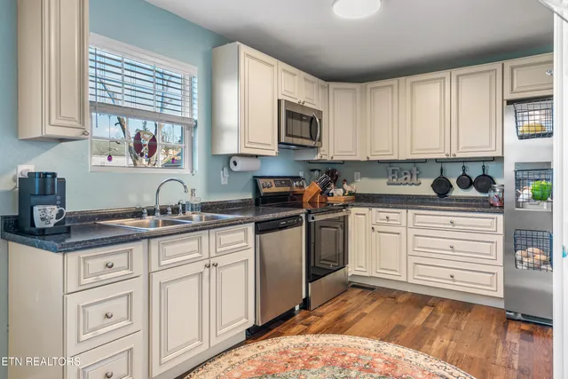 $239,900 | 118 View Lane, La Follette, TN 37766