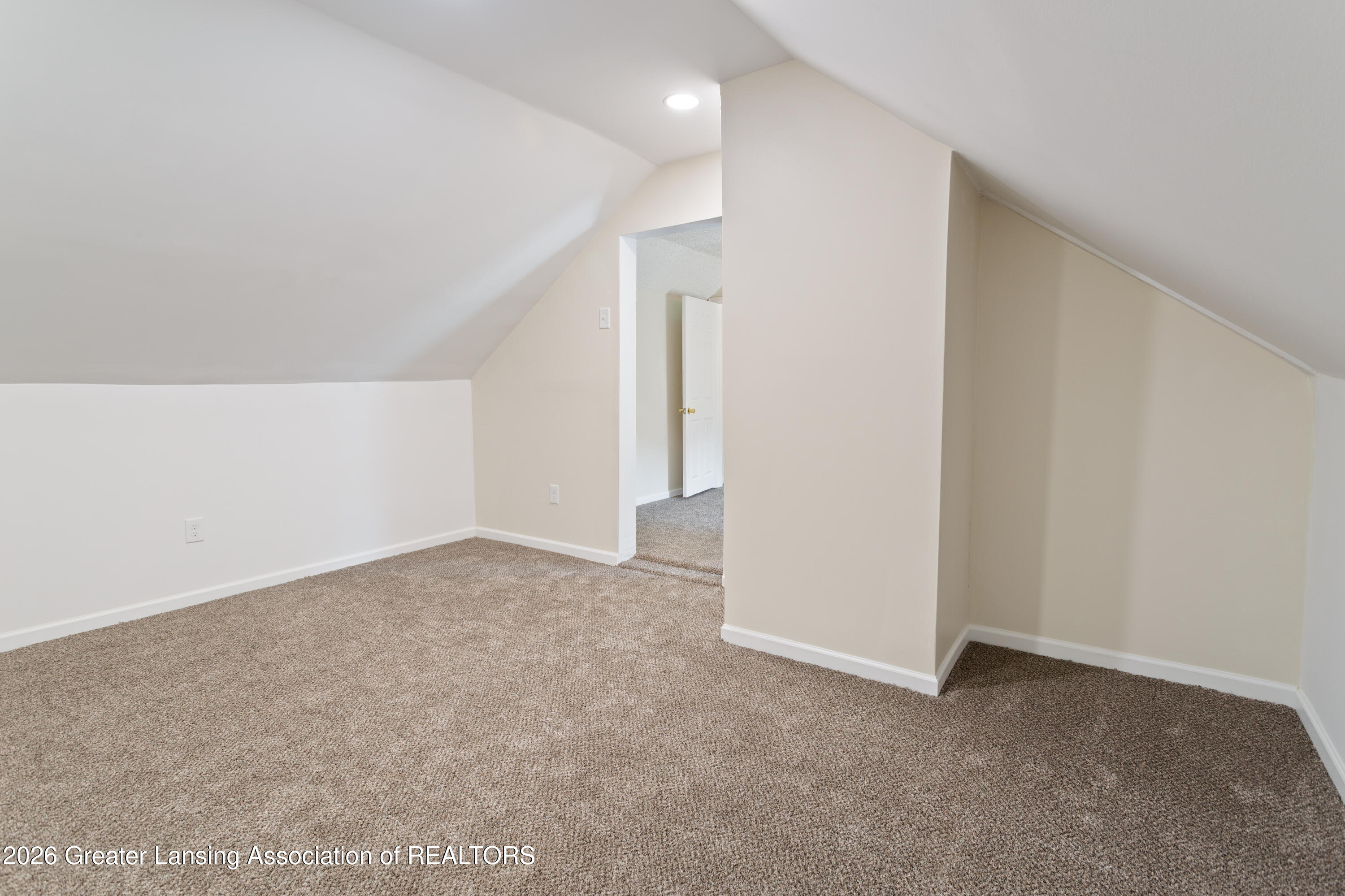 113 West Polly Street Perry, MI 48872 - Photo 8 of 42