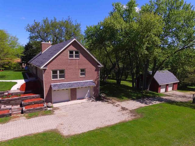 1755 Wheeler Road Cherry Valley, IL 61016 - Photo 4 of 25