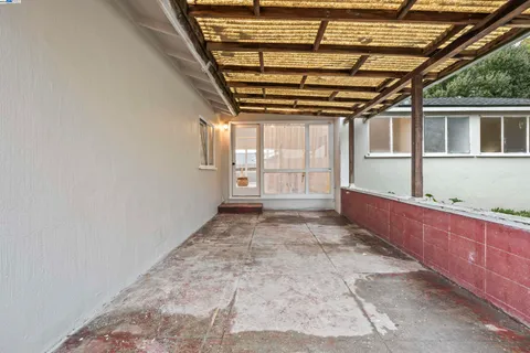 $638,000 | 2541 Duke Avenue, Richmond, CA 94806