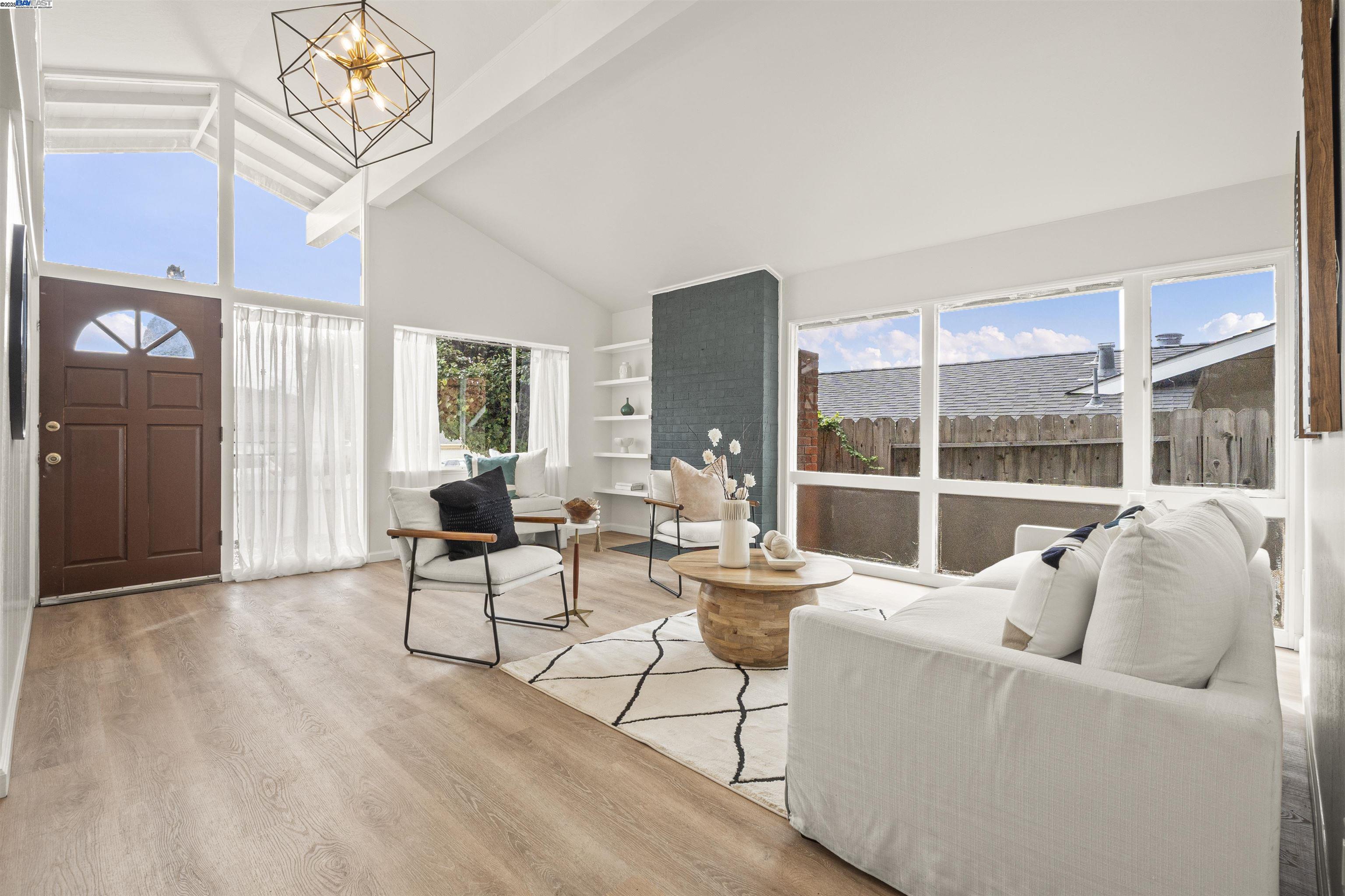 2541 Duke Avenue Richmond, CA 94806 - Photo 2 of 18