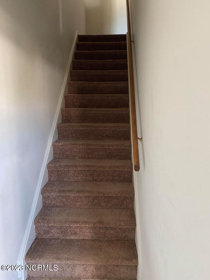 1213 East Fire Tower Road, Unit C Greenville, NC 27858 - Photo 2 of 7 upstairs unit