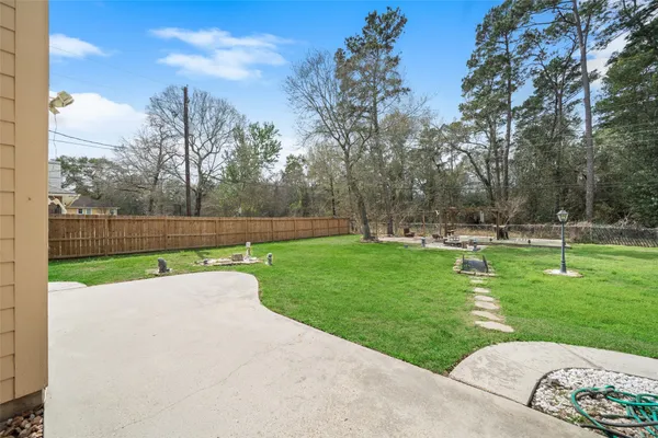$585,000 | 2438 Ripplewood Drive, Conroe, TX 77384