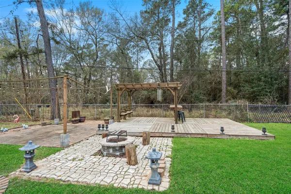 $585,000 | 2438 Ripplewood Drive, Conroe, TX 77384