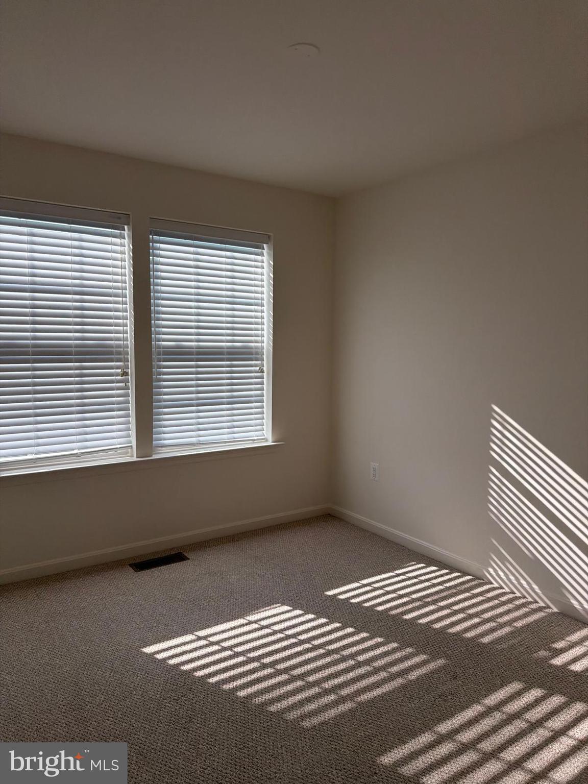 25646 Pleasant Valley Road Chantilly, VA 20152 - Photo 17 of 25