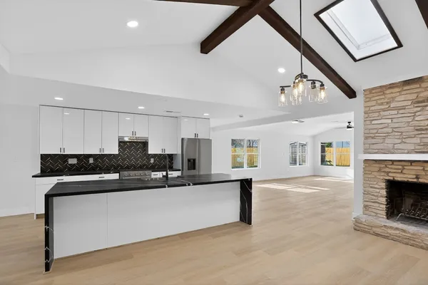 $944,990 | 1906 Sunny Brook Drive, Austin, TX 78723