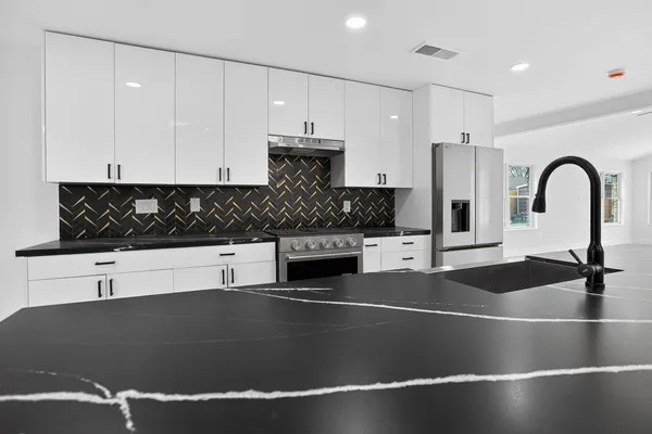 $944,990 | 1906 Sunny Brook Drive, Austin, TX 78723