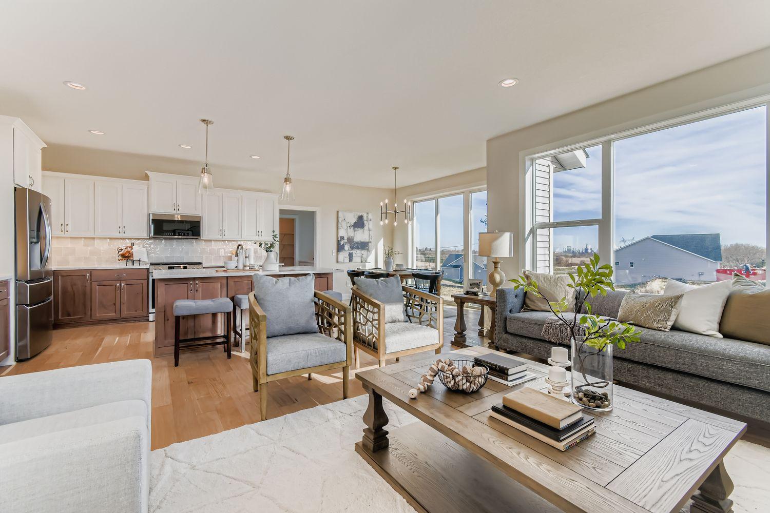 13722 Arrowhead Way Rosemount, MN 55068 - Photo 5 of 33