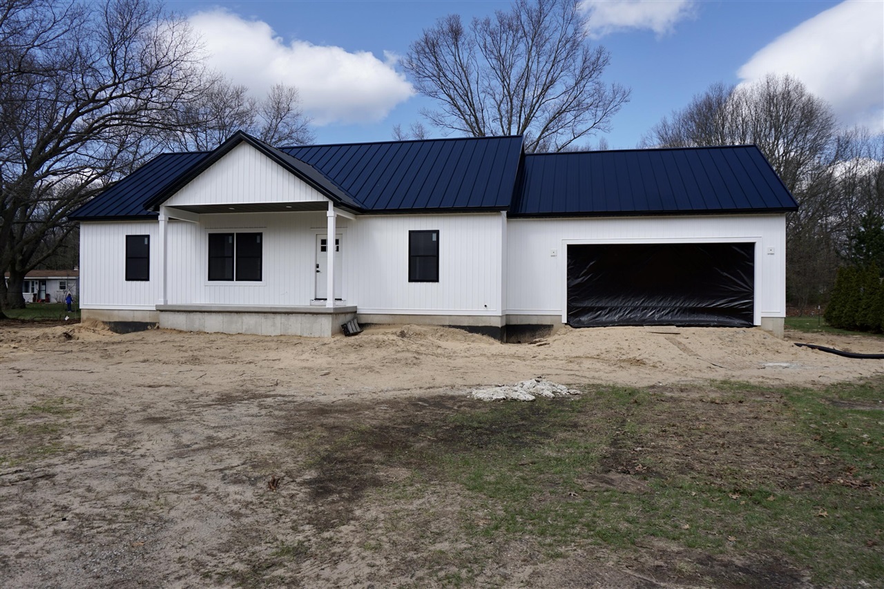 2336 MacArthur Road Muskegon, MI 49442 - Photo 1 of 6